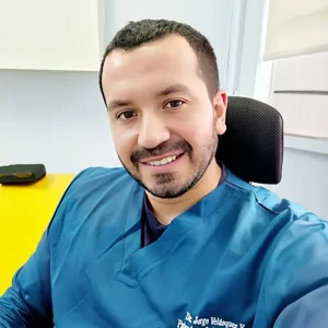 Dr.-Jorge-Velasquez-Varela-topaz